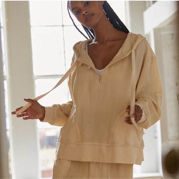 Urban Outfitters Tops - Urban‎ Outfitters Out from Under Cotton Gauze Sahara Pullover Hoodie Size Medium